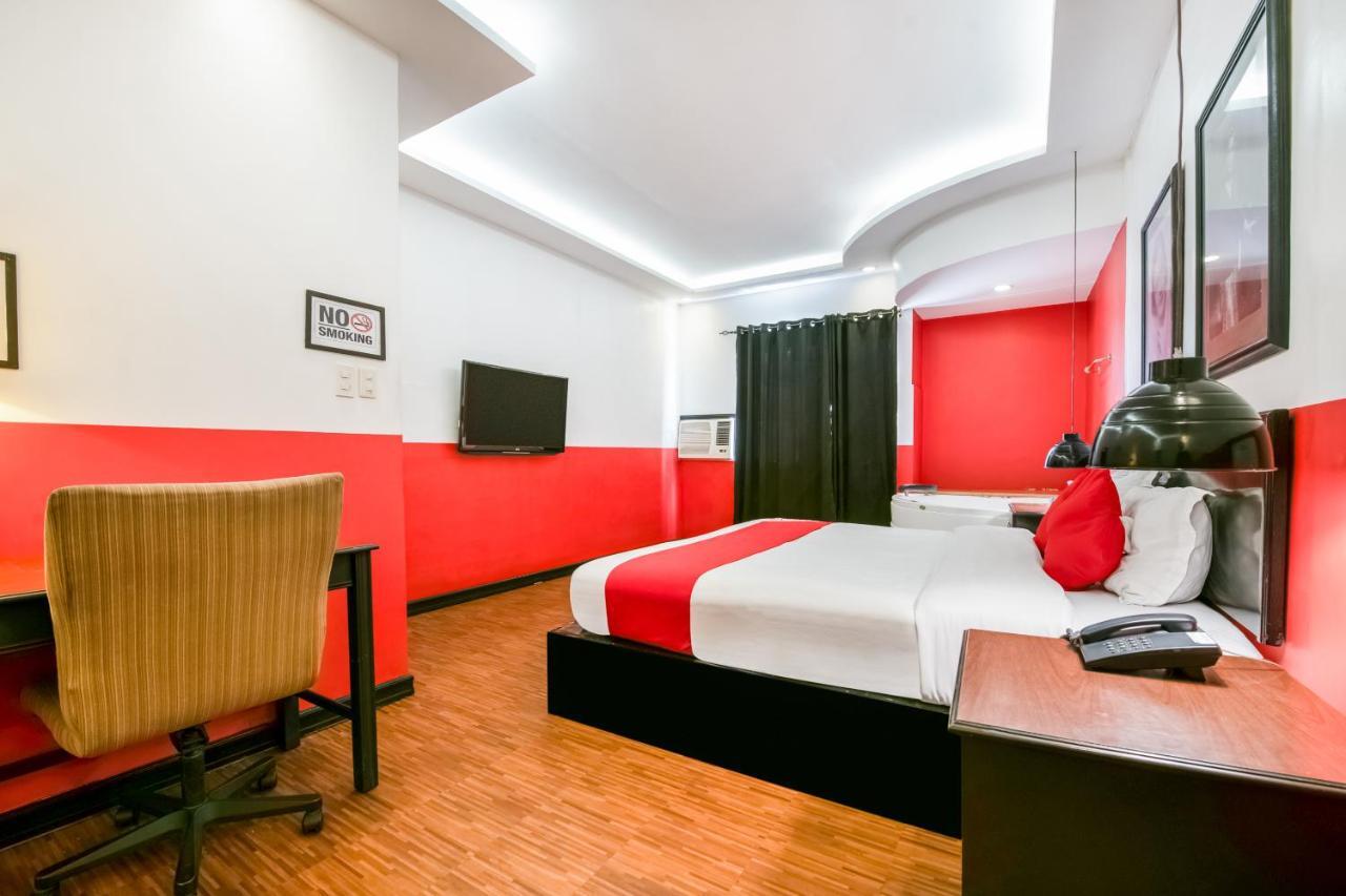 Oyo 432 Diamondwood Hotel Ángeles Extérieur photo